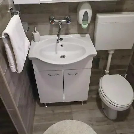 14116e Διαμέρισμα Kali